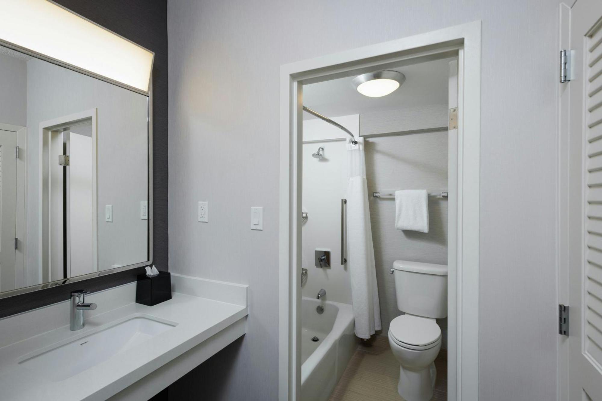 Courtyard By Marriott Denver Central Park Kültér fotó